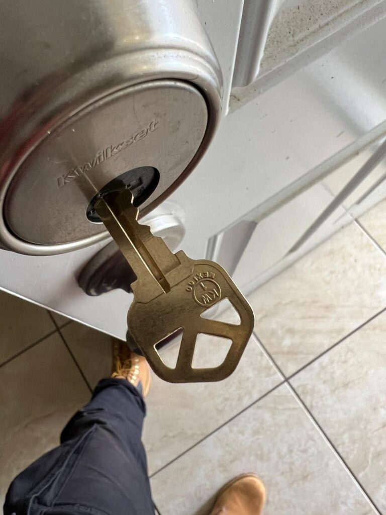 locksmith in crescent city